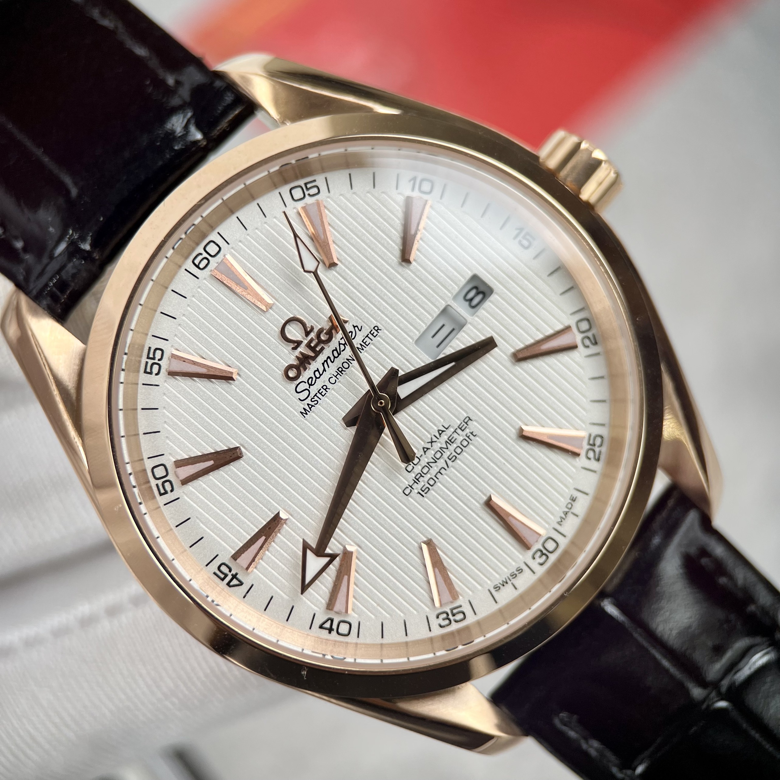 Đồng hồ Nam Omega Seamaster Fake 11 Máy Thụy Sỹ Cao Cấp Mặt Trắng Size 38.5mm