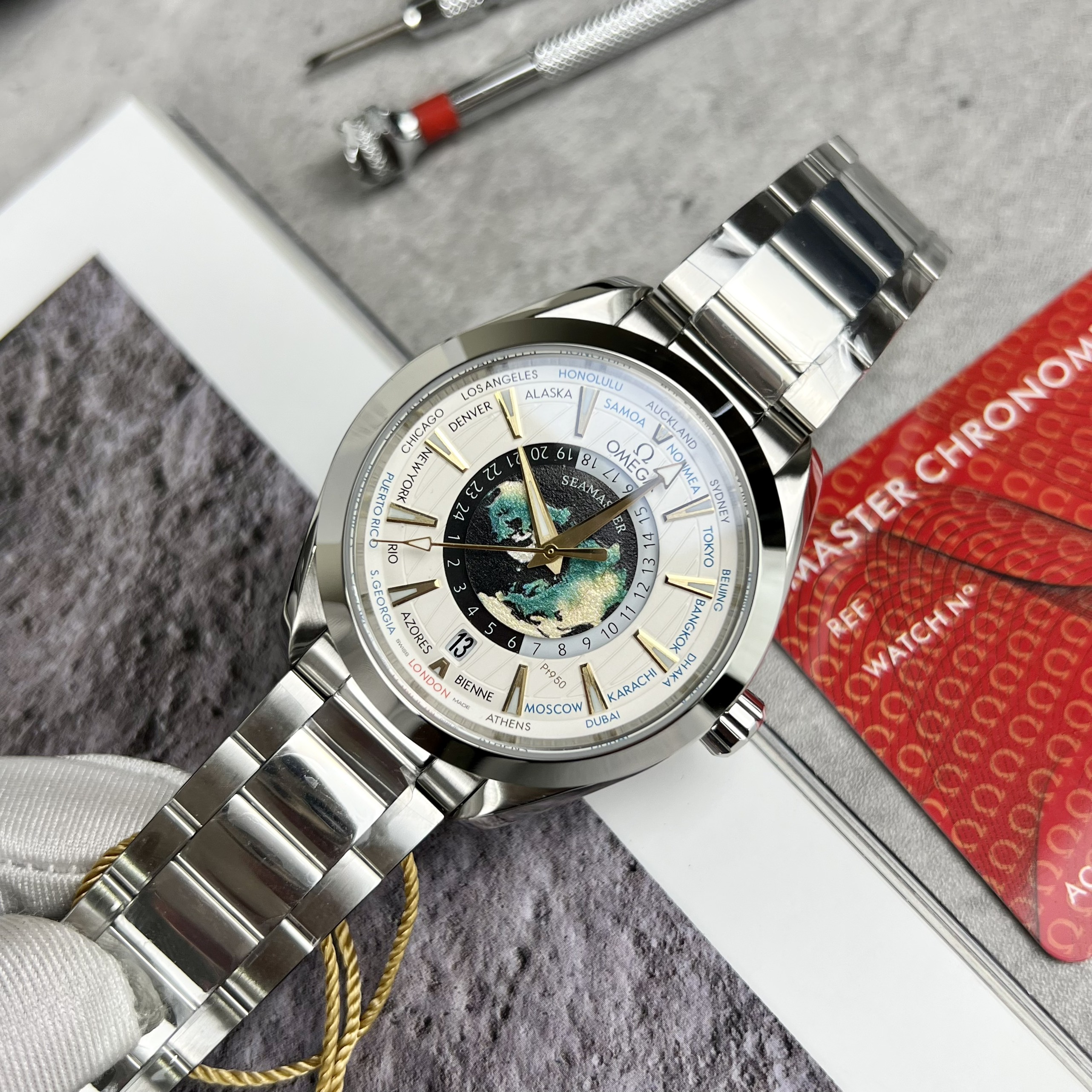 Đồng Hồ Nam Omega Seamaster Aqua Terra World Time Automatic Chronometer Rep 11 43mm