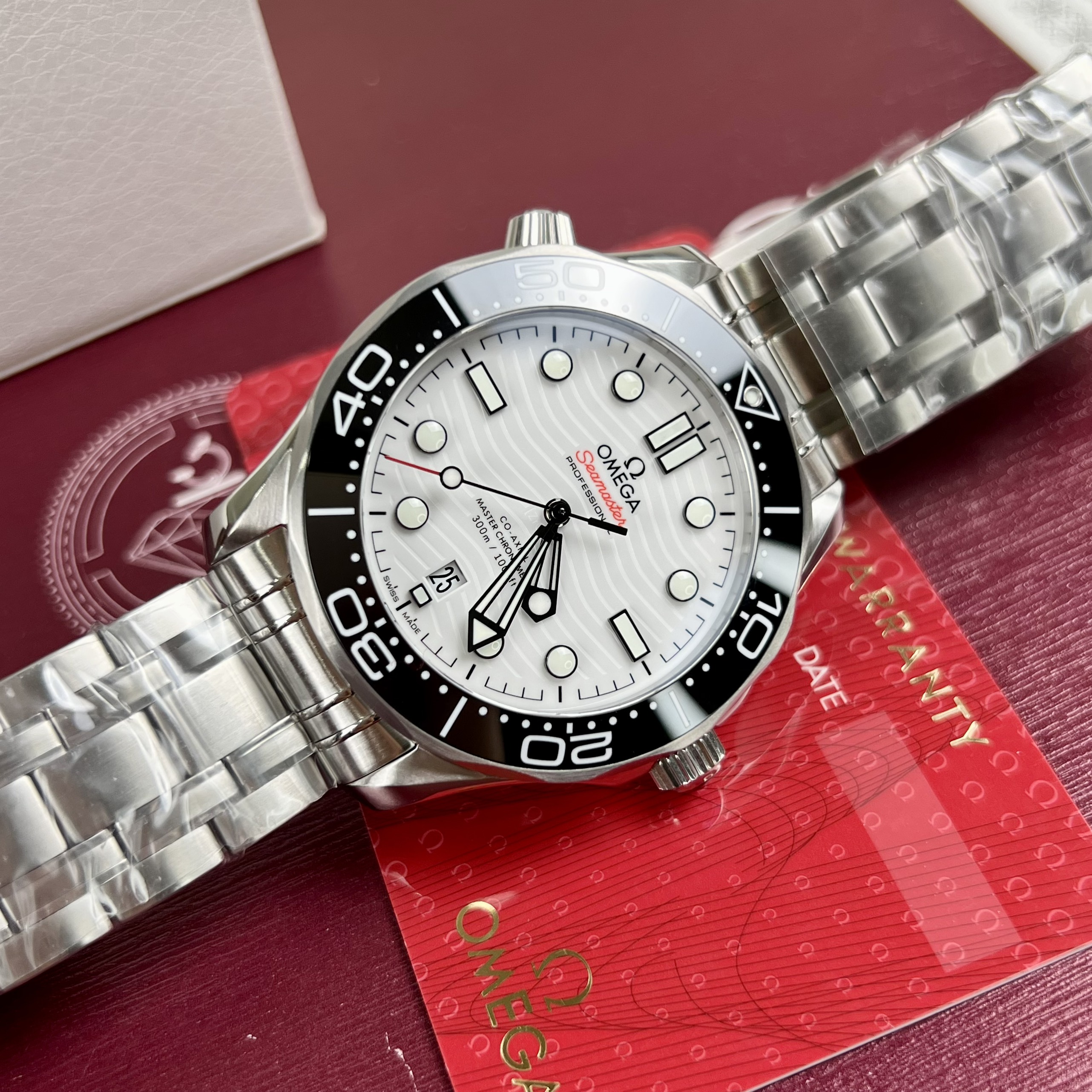 Đồng Hồ Nam Omega Seamaster Siêu Cấp Automatic Thuỵ Sỹ Mặt Trắng Size 42mm