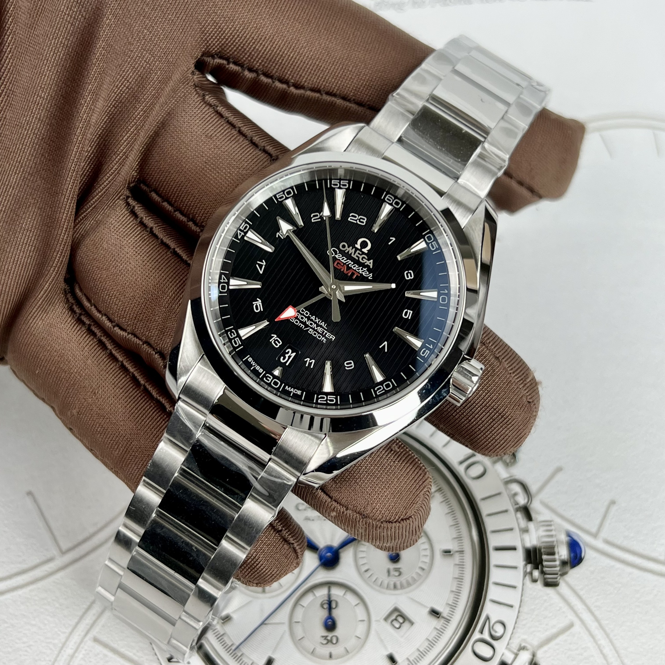 Đồng Hồ Nam Omega Seamaster Aqua Terra GMT Replica 11 Automatic Thuỵ Sỹ Cao Cấp 43mm